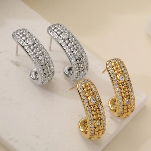 Vintage Individuali Orecchini a Cerchio a C in Rame Placcati Oro 18K Zirconia per Donna Gioielli alla Moda Geometrici Retrò