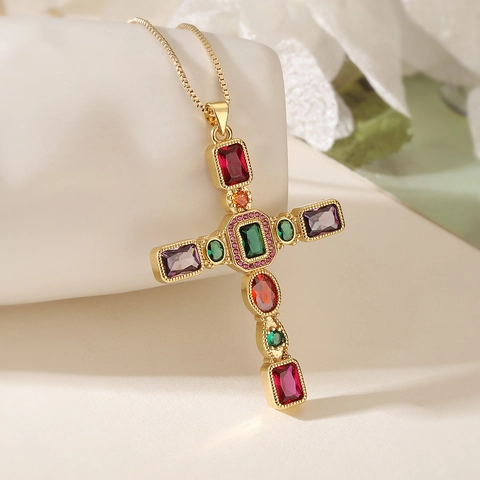Vintage Kleurrijke Zirconia Kruis Hanger Ketting Voor Dames Luxe Vergulde Koperen Sieraden Met Gekleurde Stenen Sleutelbeen Ketting