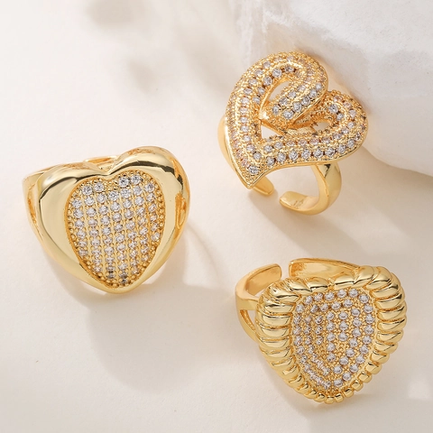 Vintage Copper 18K Gold Plated Heart Zirconia Open Ring For Women Luxurious Micro-Inlaid Adjustable Finger Ring Jewelry
