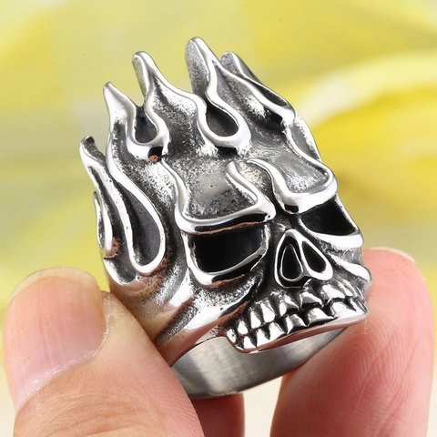Vintage Punk Gothic Skull Flame Ring For Men Stainless Steel Biker Rock Heavy Metal Cool Jewelry Accessory