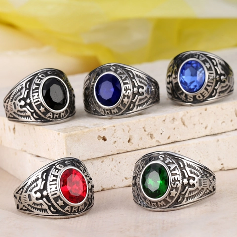 Vintage Titanium Steel United States Army Military Eagle Ring For Men Inlaid Rhinestone Retro Signet Ring Jewelry Gift