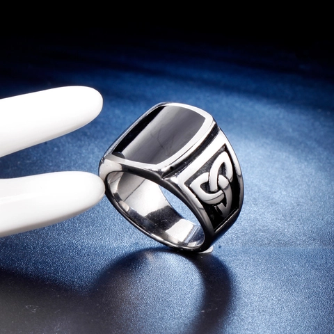 Vintage Men Stainless Steel Signet Ring Black Enamel Inlay Celtic Knot Pattern Retro Punk Jewelry Band Ring For Men