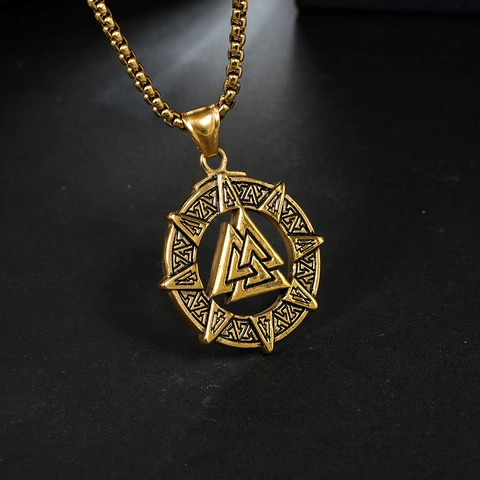 Nordic Viking Valknut Circle Pendant For Men Stainless Steel Hip Hop Retro Ancient Runes Pendant Only Without Chain