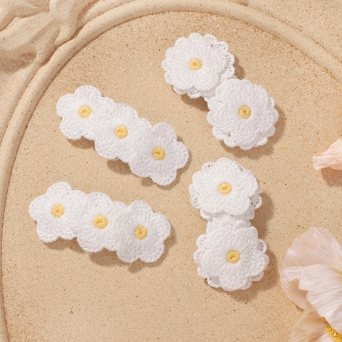 Fermagli per Capelli a Fiori all'Uncinetto Fatti a Mano per Bambini Mollette a Forma di Margherita per Ragazze Accessori per Capelli