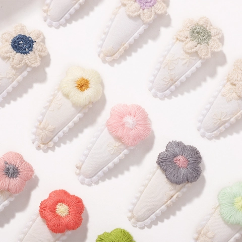 Toddler Baby Girl Handmade Cloth Floral Embroidered Hair Clips Sunflower BB Snap Clips Sweet Scalloped Edge Hairpins Children Accessories