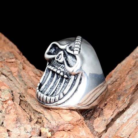 Vintage Punk Stainless Steel Skull Ring For Men Gothic Screaming Skull Biker Band Heavy Metal Bottle Opener Ring Jewelry