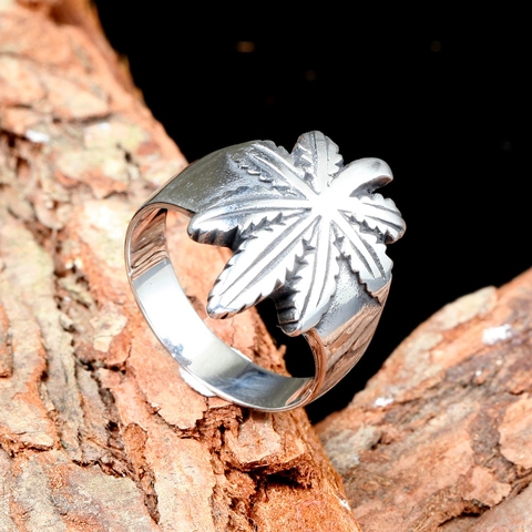 Anillo de Hoja de Membrillo de Acero Inoxidable Vintage para Hombre Mujer Estilo Punk Rock Callejero Color Plata Joyería