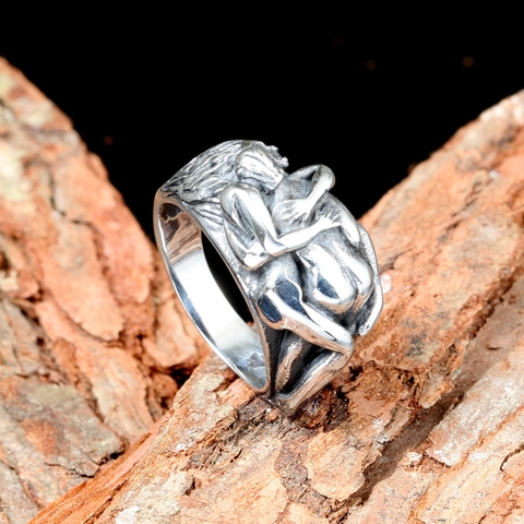 Bague Artistique en Relief de Portrait en Acier Inoxydable Vintage pour Hommes Femmes Rétro Couleur Argent Anneau Large Bijoux Gravés