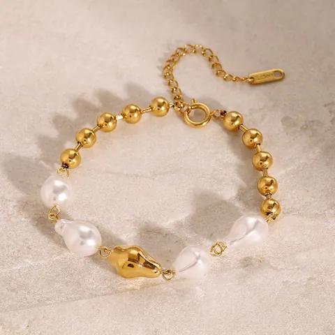 Vintage Artificial Baroque Pearl Stainless Steel Bracelet For Women Gold Plated Bead Chain Irregular Artificial Pearl Jewelry Elegant Hand Decor