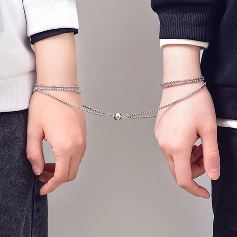 Magnetic Couple Necklace Astronaut Attracting Each Other Pendant Titanium Steel Alloy Chain Spaceman Jewelry Set For Lover