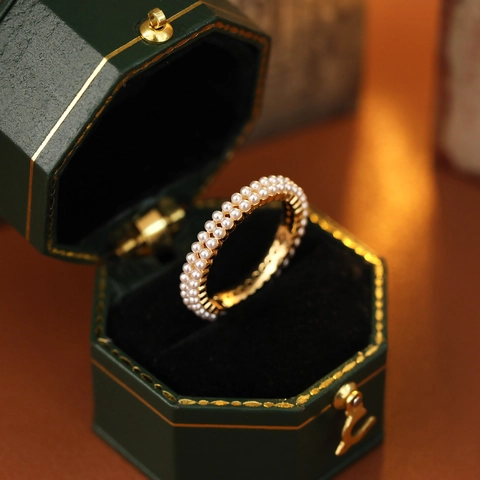 Bague Ouverte en Cuivre Plaqué Or 18K Minimaliste pour Femme Élégante Double Rangée Künstliche Perle d'Imitation Ajustable Bijoux