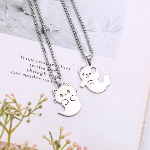Collana con Ciondolo a Forma di Gatto e Cane in Acciaio Inossidabile Gioielli Animali Carini Traforati per Coppie Amici Argento