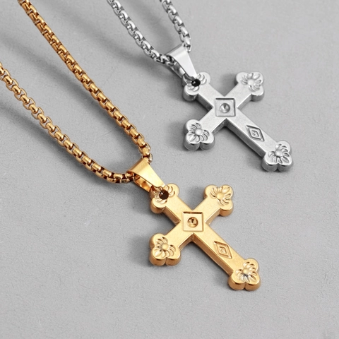 Vintage Edelstahl Kreuz Anhänger Halskette Relief Blumentextur Venezianerkette Hochwertiger Religiöser Unisex Schmuck Zubehör