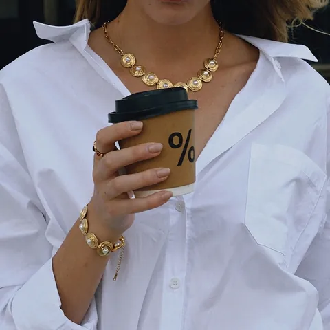Vintage Stainless Steel Artificial Pearl Jewelry For Women Gold Round Disc Necklace Bracelet Combination Elegant Fashion Accessory