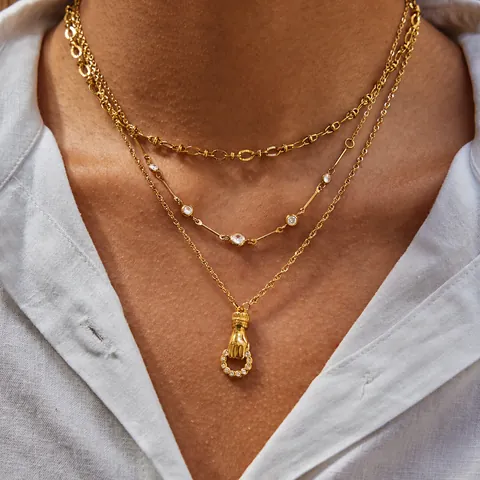 Stainless Steel Hand Holding Ring Pendant Necklace For Women Gold Plated Rhinestone Neck Chain Fashion Jewelry Daily Gift