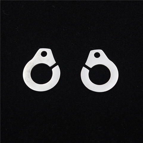 Stainless Steel Handcuff Pendant Necklace For Men Women Punk Hip Hop Style Silver Color Jewelry Necklace Accessories Gift