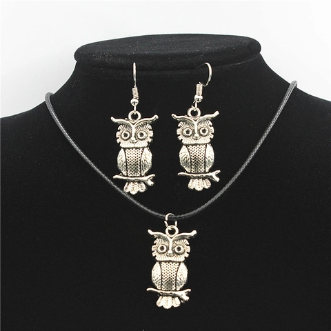 Juego de Collar Con Colgante de Búho de Aleación Y Pendientes Plata Antigua Joyas de Animales Bohemias Mujer Regalo Diario