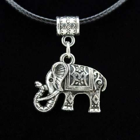 Set di Gioielli con Elefante in Lega Vintage Stile Etnico Boho Collana con Ciondolo E Orecchini a Gancio Argento Antico Donna