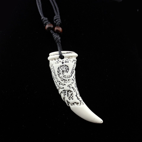 Vintage Tribal Wolf Tooth Pendant Necklace For Men Ethnic Totem Carved Resin Bone Style Adjustable Cord Necklace Boho Jewelry