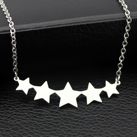 Collana Minimalista con Ciondolo a Cinque Stelle in Acciaio Inossidabile per Donna Collana Girocollo a Stella Argento Lucido
