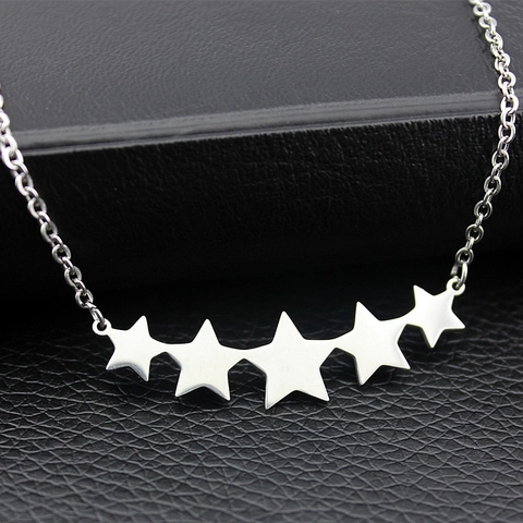 Collana Minimalista con Ciondolo a Cinque Stelle in Acciaio Inossidabile per Donna Collana Girocollo a Stella Argento Lucido