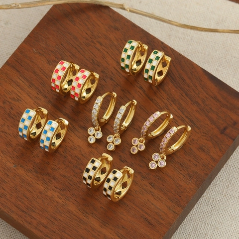 Vintage Schaakbord Emaille Oorringen Koper Zirkonia Bloem Hanger Huggie Oorbellen Vrouwen Sieraden Verguld Accessoire