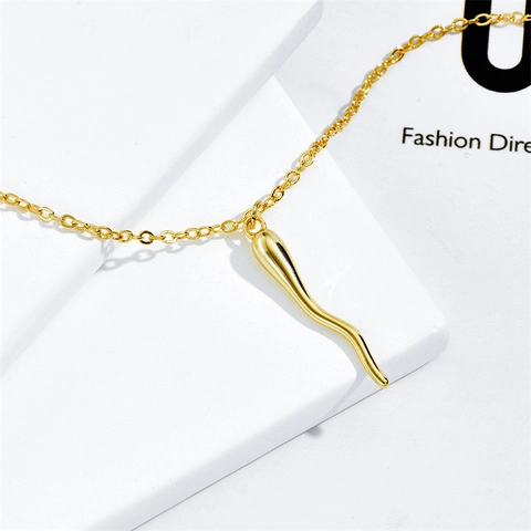 Polished Copper Plated Italian Horn Pendant Necklace For Women Lucky Cornicello Charm Fashion Minimalist Jewelry Gift