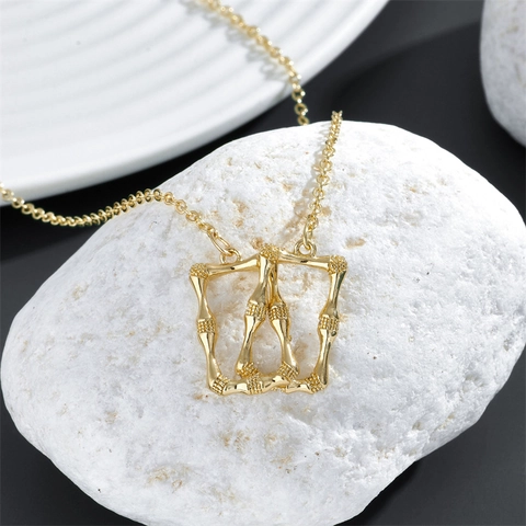 Titanium Steel Interlocking Rectangle Bamboo Pendant Necklace With Rhinestone Geometric Double Loop Clavicle Chain Jewelry