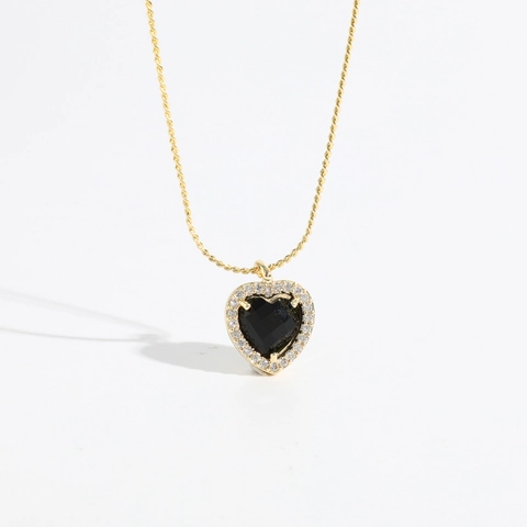 14K Gold Plated Brass Black Heart Pendant Necklace With AAA Zirconia Border Elegant Pave Zircon Heart Jewelry For Women