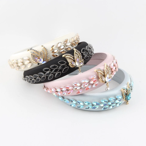 Serre-tête Rembourré en Tissu Style Français Avec Feuille de Strass Papillon Pompon de Perles Artificielles Bijou de Tête