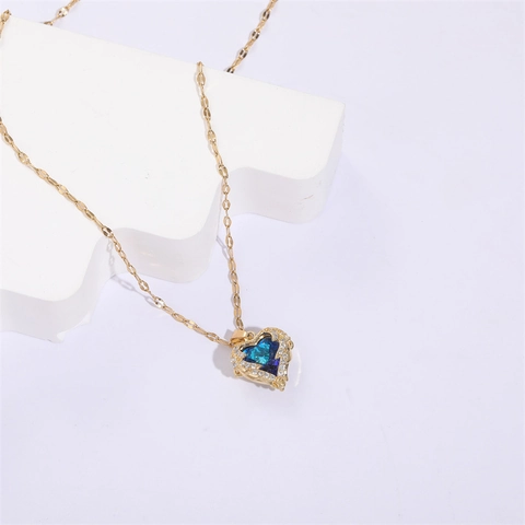 Ozean Herz Hohl Herz Anhänger Halskette Kupfer Zirkonia 14K Vergoldet Romantisch Elegant Schmuck Für Damen Valentinstag Geschenk Zubehör