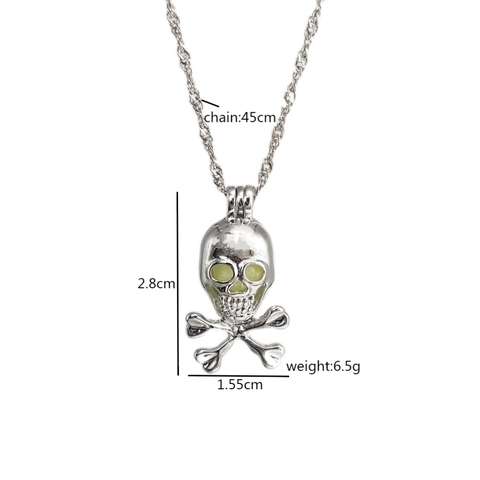 Gothic Legering Schedel Hanger Halsketting Lichtgevende Ogen Verzilverd Halloween Sieraden Voor Dames Heren Minimalistisch Cadeau