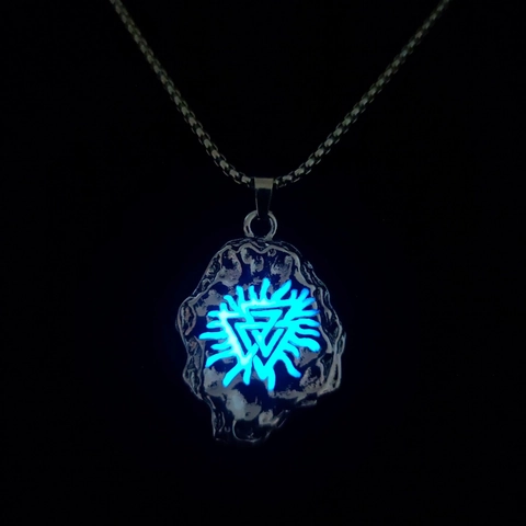 Vintage Nordic Viking Luminous Totem Pendant Necklace Alloy Glowing In Dark Valknut Triangle Geometric Jewelry For Men