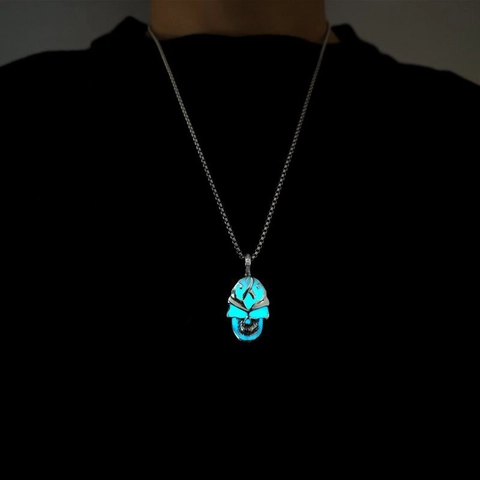 Luminous Skull Pendant Necklace Alloy Punk Gothic Glowing Jewelry For Halloween Party Night Club Accessories For Men Women