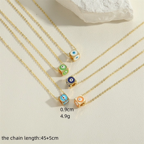 Collier en Cuivre Plaqué Or Avec Pendentif Cube Mauvais Œil Émaillé Design Dé Chaîne Fine Bijoux de Mode Pour Femmes