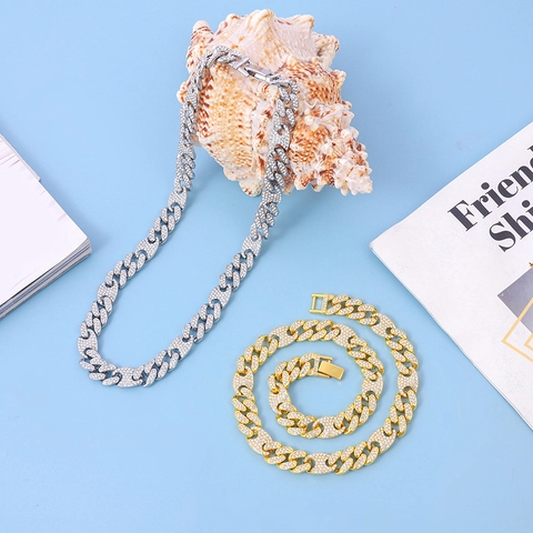 Men Women Hip Hop Iced Out Cuban Link Chain Necklace Rhinestone Alloy Pig Nose Coffee Bean Chain Gold Silver Jewelry