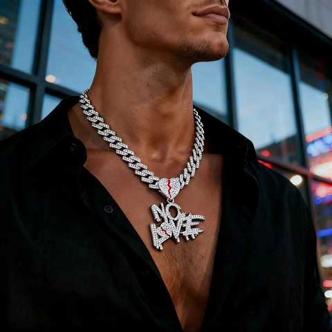 Collana Hip Hop Iced Out Con Ciondolo NO LOVE Cuore Infranto Catena a Maglia Cubana da Uomo in Lega di Zinco con Strass