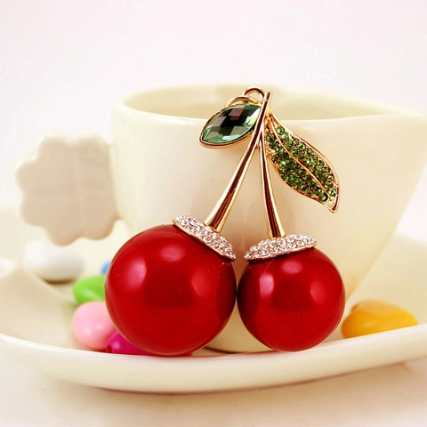 Portachiavi Creativo a Forma di Ciliegia Con Foglia Incastonata di Strass Verdi Lega d'Oro Ciondolo per Borsa Frutta Perla Rossa Donna