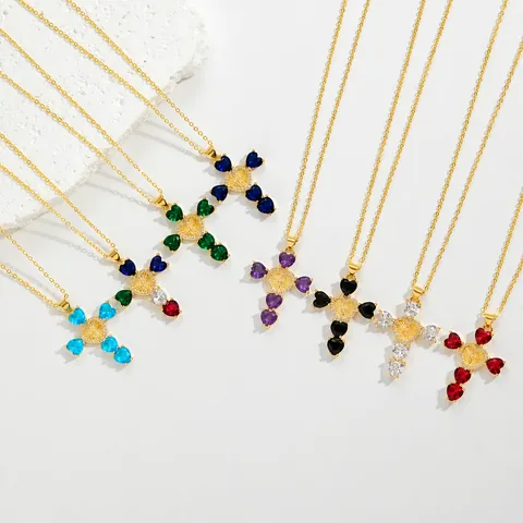 Exquisito Collar con Colgante de Cruz de Corazón de Cobre Circonia Chapado en Oro Virgen María Joyería Religiosa para Mujer