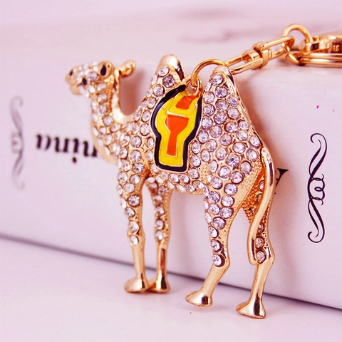 Fashion Creative Rhinestone Camel Keychain Zinc Alloy Enamel Animal Pendant For Men Women Bag Hanging Jewelry Gift