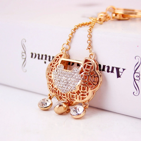 Chinesischer Stil Langlebigkeitsschloss Schlüsselanhänger Damen Gold Zinklegierung Hohl Strass Anhänger Schlüsselring Geschenk