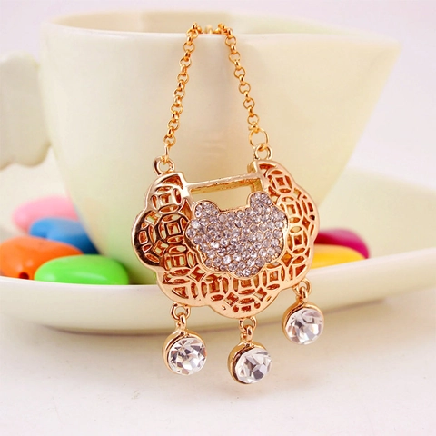 Chinesischer Stil Langlebigkeitsschloss Schlüsselanhänger Damen Gold Zinklegierung Hohl Strass Anhänger Schlüsselring Geschenk