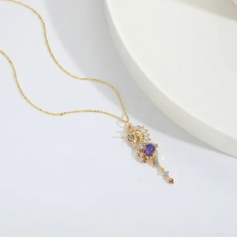 Collana Pendente in Rame Vintage Unicorno Cavalluccio Marino per Donna Zirconia Colorata Intarsiata Gioielli Fantasia Animali Catena Clavicola
