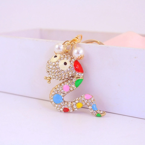 Simpatico Portachiavi a Forma di Serpente Zodiacale con Strass e Perle Artificiali Colorate per Donna Ciondolo per Borsa in Lega di Zinco Smaltato Portachiavi a Forma di Animale Regalo