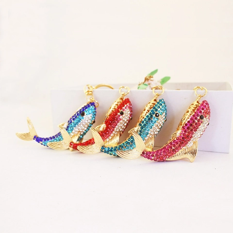 Creatieve Haai Sleutelhanger Zinklegering Strass Ingelegd Tas Hanger Auto Sleutelring Mode Cadeau