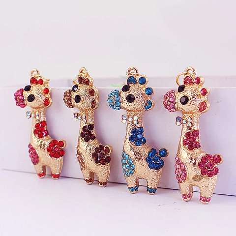 Creativo Giraffa Portachiavi Intarsiato con Strass Lega di Zinco Animale Pendente per Borsa Gioielli di Moda Anello Portachiavi per Donna Regalo
