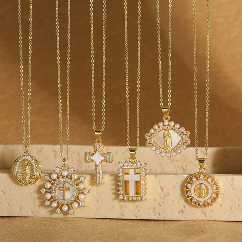Collar Con Colgante de Cruz y Virgen María de Cobre Chapado en Oro Vintage Con Zirconia Perla Artificial ABS Concha Joyería Mujer