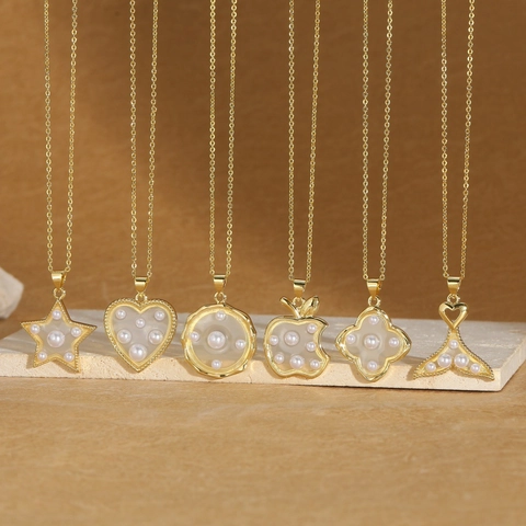 Collana con Pendente a Cuore Quadrifoglio Stella Tondo in Rame Placcato Oro e Perla Artificiale per Donna Gioielli Eleganti