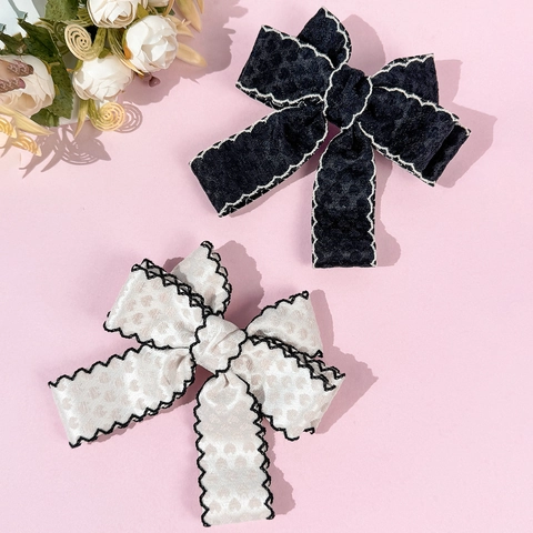 Pinza para el Cabello con Lazo Vintage Francés Cinta Estampado Corazón Borde Ondulado Dulce Elegante Accesorio para Mujer