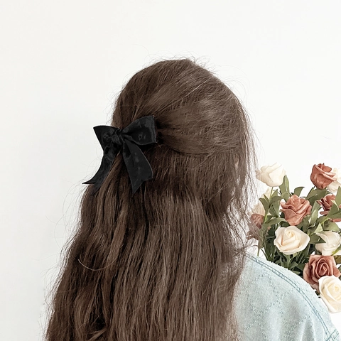 Vintage Velvet Ribbon Bow Hair Clip For Women French Elegant Large Bowknot Duckbill Clip Sweet Handmade Hair Accessories